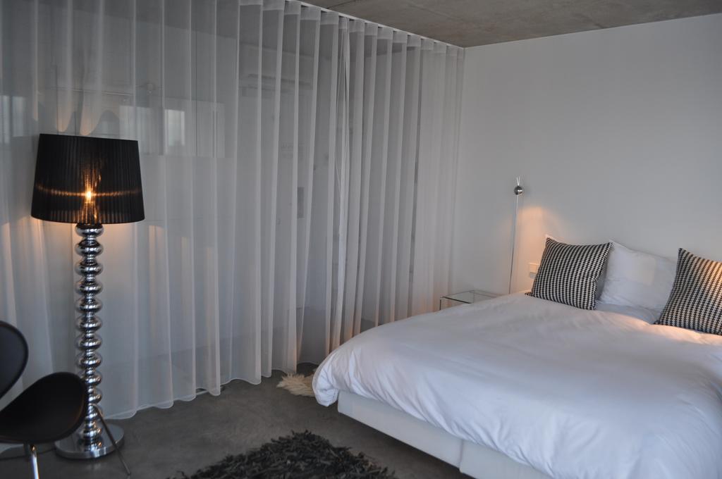 Banks Antwerp Hotel Exterior photo