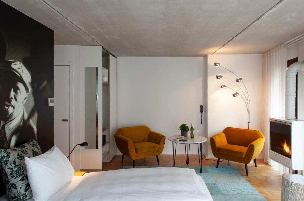 Banks Antwerp Hotel Exterior photo