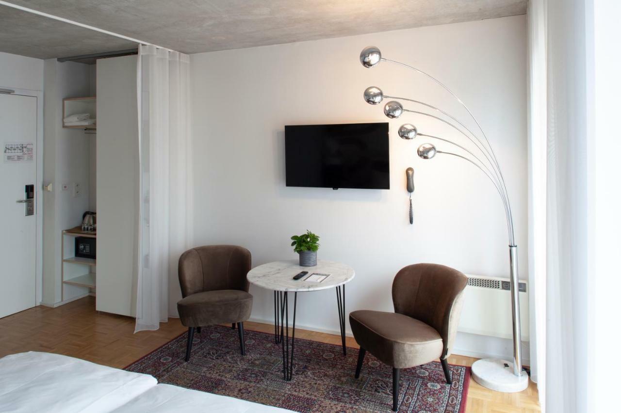 Banks Antwerp Hotel Exterior photo